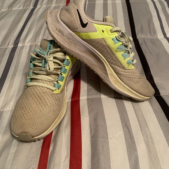 Nike Shoes 3-pair Mens 9-9.5 Air Zoomx Tempo, Next invincible 2, Pegasus 38  - Picture 4 of 16